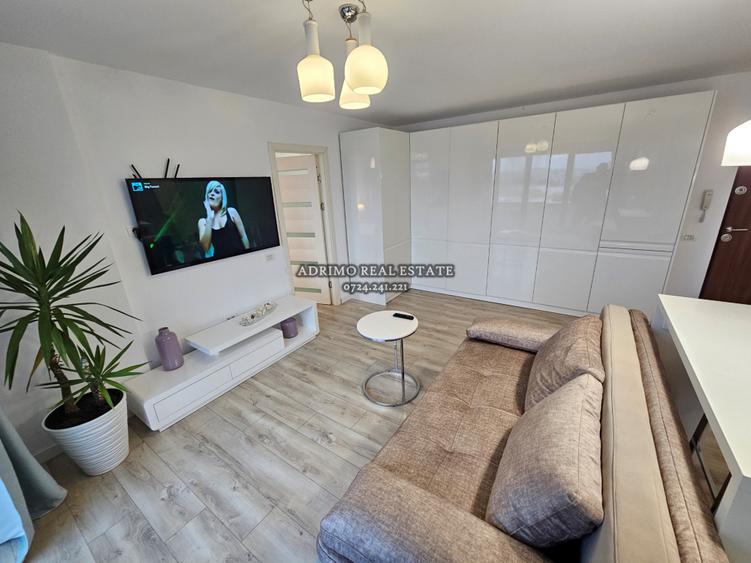 LUX! Ap2cam 2 bai - PLAJA REYNA - Boc Nou - Parcare Privata - 700 euro - 4