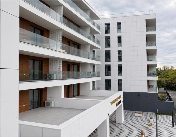 Apartament cu 3 camere semidecomandat, mobilat în Străulești