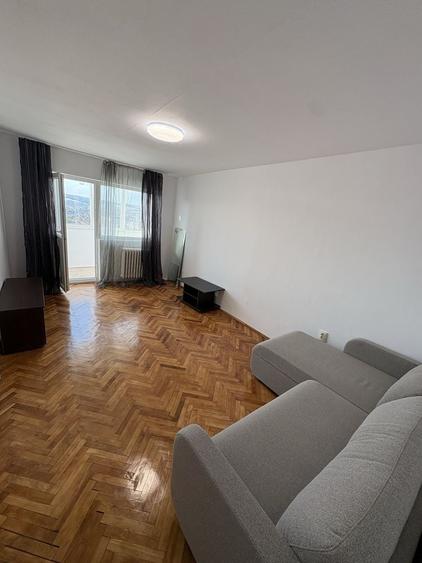 Apartament cu 2 camere decomandat în Dâmbu Pietros