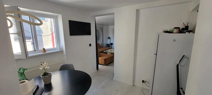 Apartament cu 2 camere semidecomandat în Eminescu