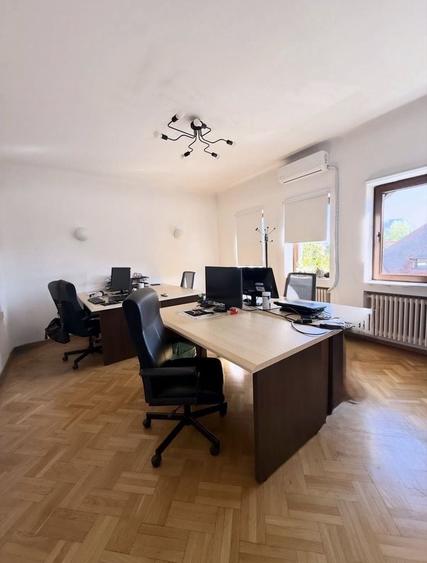 Spațiu comercial, de 63 mp, în Capitale