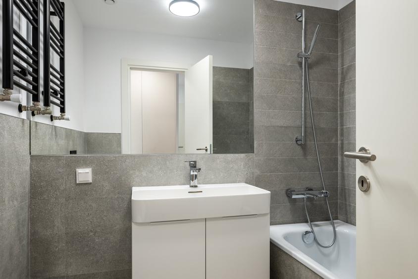 Apartament cu 3 camere decomandat în Floreasca