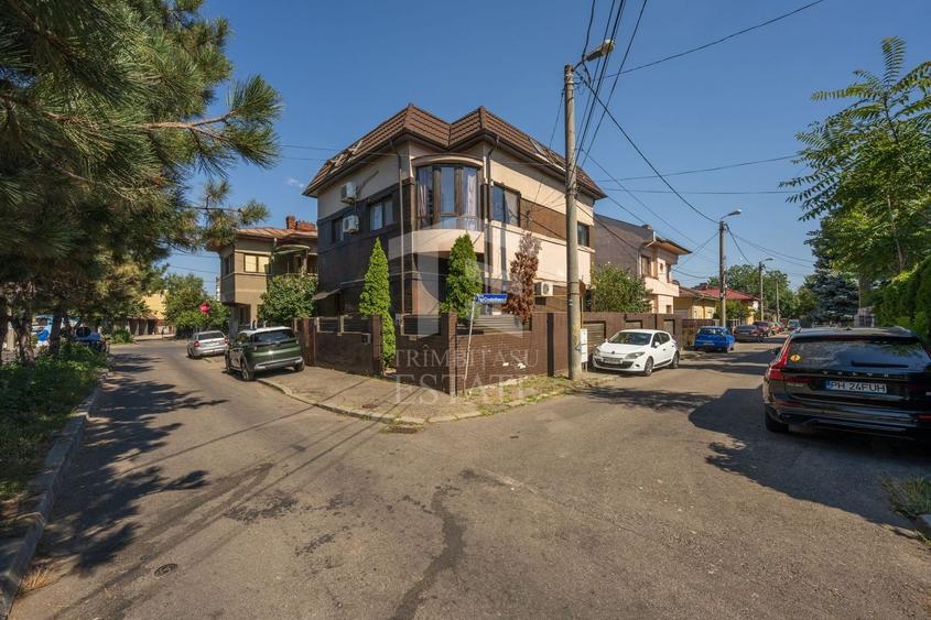 VILĂ CU PERSONALITATE ȘI ISTORIE Ploiești – Strada Sighet nr. 6 - 40
