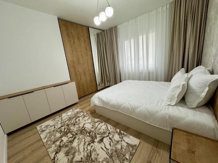 Apartament cu 2 camere decomandat în 1 Decembrie 1918