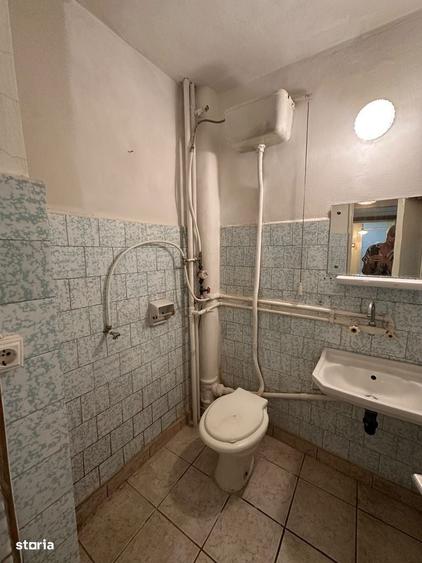 Apartament cu 4 camere decomandat în Ultracentral