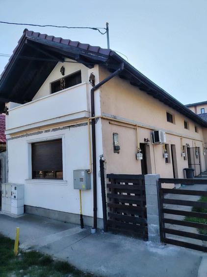 Apartament cu 2 camere decomandat în Exterior Vest