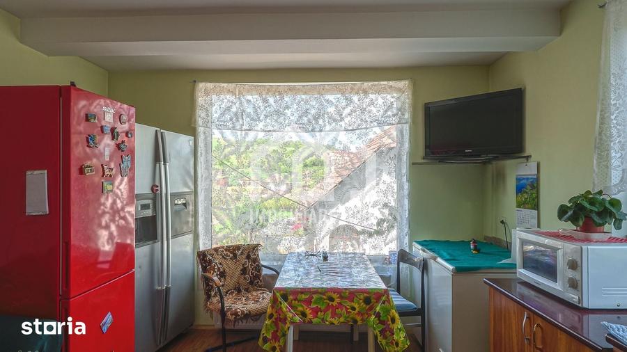 Casă cu 5 camere cu Teren 1974 Mp în Jucu