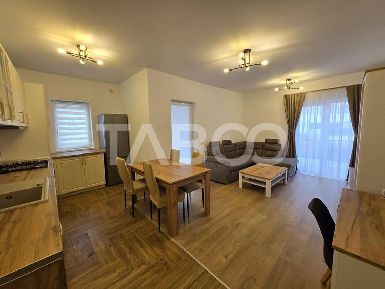 Apartament cu 3 camere decomandat, mobilat în Turnișor