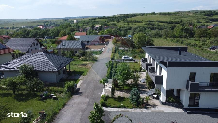 Casă cu 4 camere în Mera