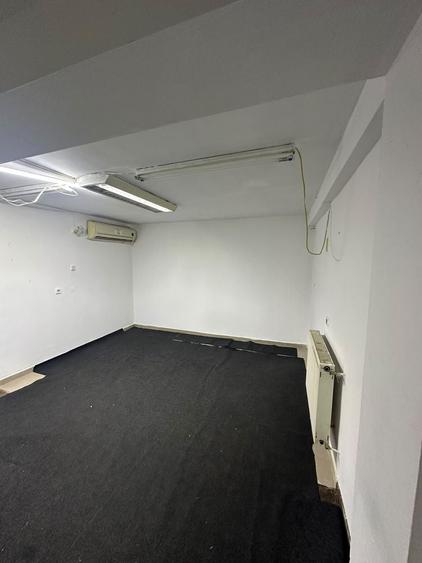 Spațiu comercial, de 70 mp, în Central