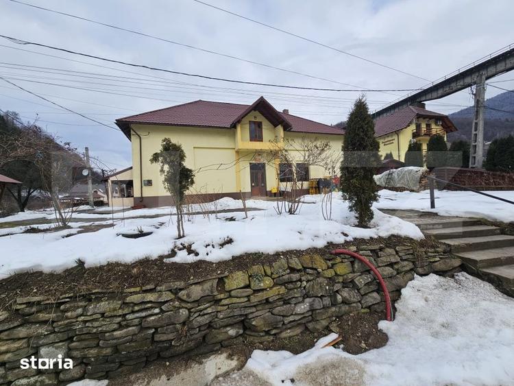 Spațiu comercial, de 266 mp, în Romuli
