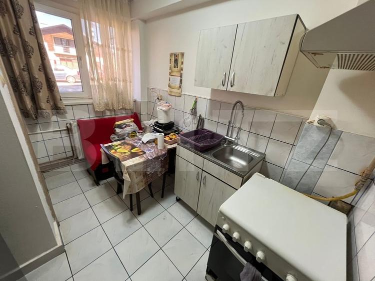 Apartament cu 2 camere semidecomandat în Moreni