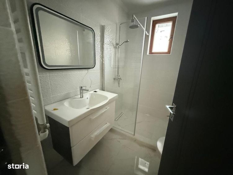 Casă cu 4 camere în Clinceni