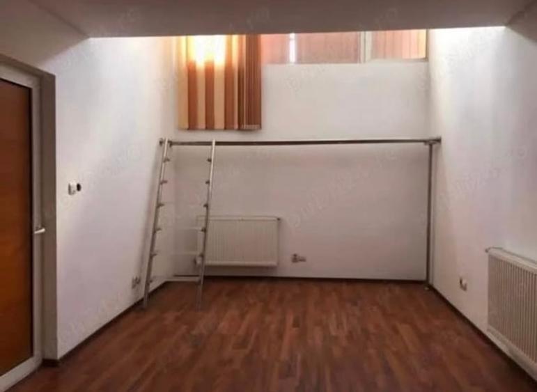 Casă individuală cu 4 camere cu Teren 270 Mp în Central