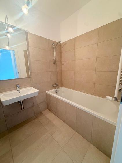 Apartament cu 2 camere decomandat în Costin Georgian