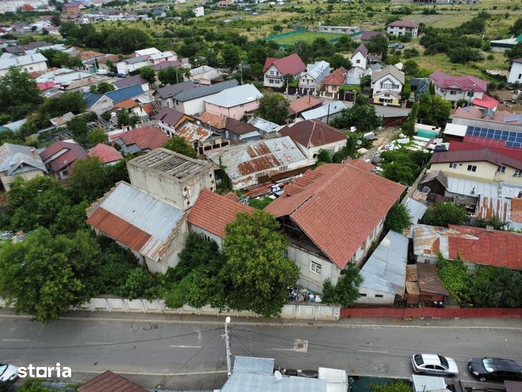 Teren de 2800 mp, în Central