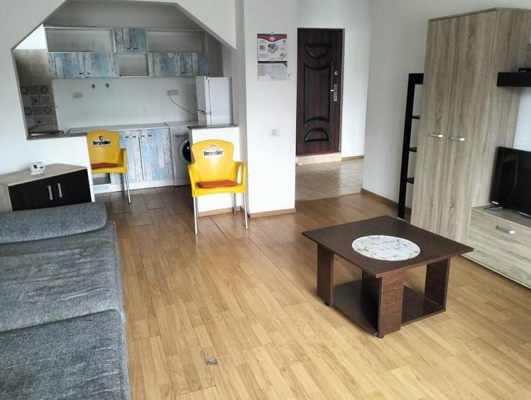 Apartament cu 2 camere decomandat în Dacia