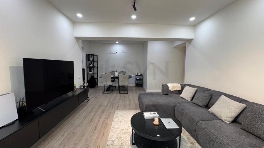 Apartament cu 3 camere decomandat în Pipera