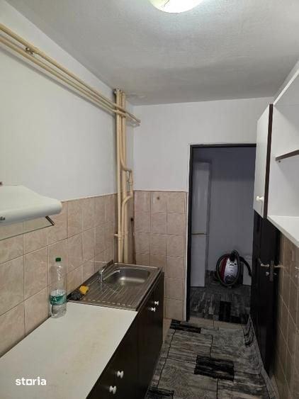 Garsonieră decomandată în Zona industrială