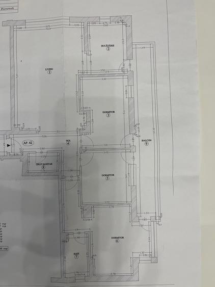 Apartament cu 4 camere decomandat, mobilat în Sisești