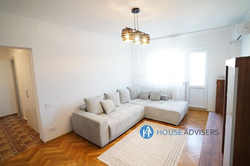 Apartament cu 2 camere, mobilat în Romană