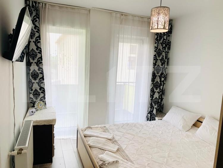Apartament cu 2 camere semidecomandat, mobilat în Luduș