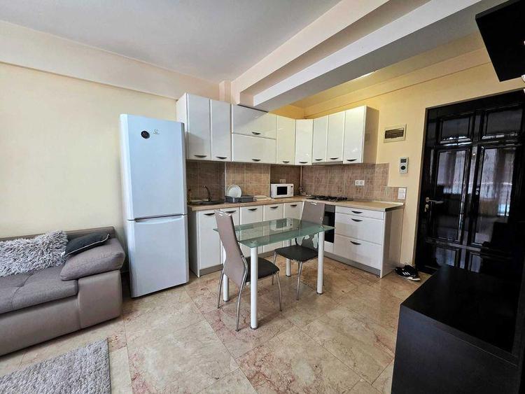 Apartament cu 2 camere decomandat, mobilat în Copou