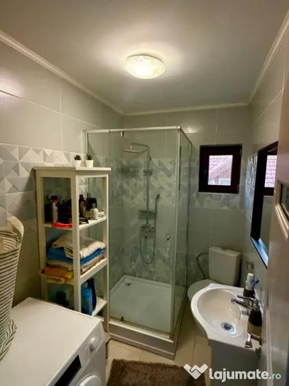 Casă cu 4 camere cu Teren 290 Mp în Lăpuș