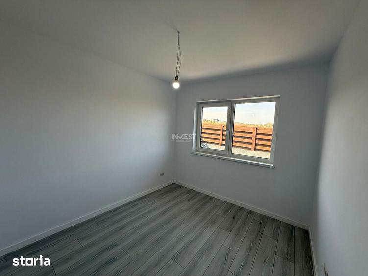 Casă cu 5 camere cu Teren 250 Mp în Valea Lupului