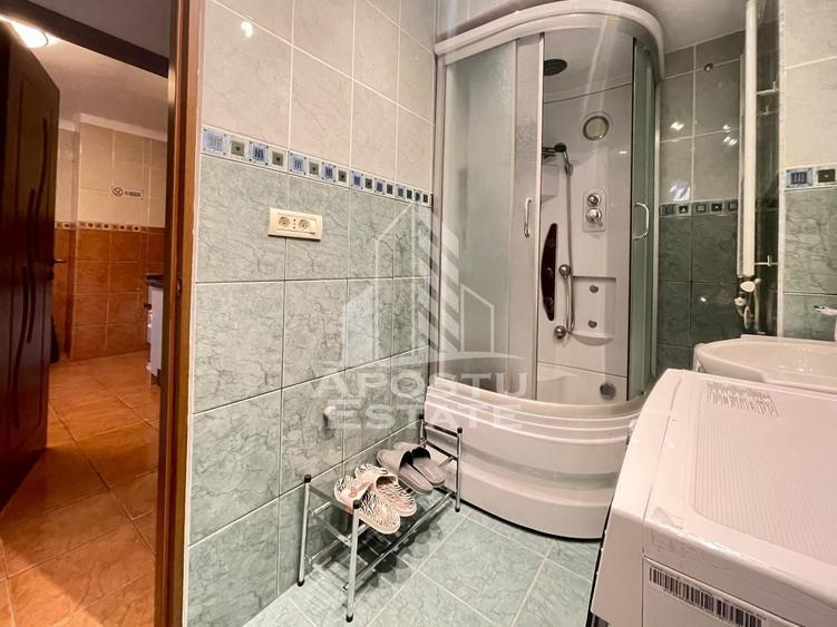 Apartament cu 2 camere semidecomandat, mobilat în Ultracentral