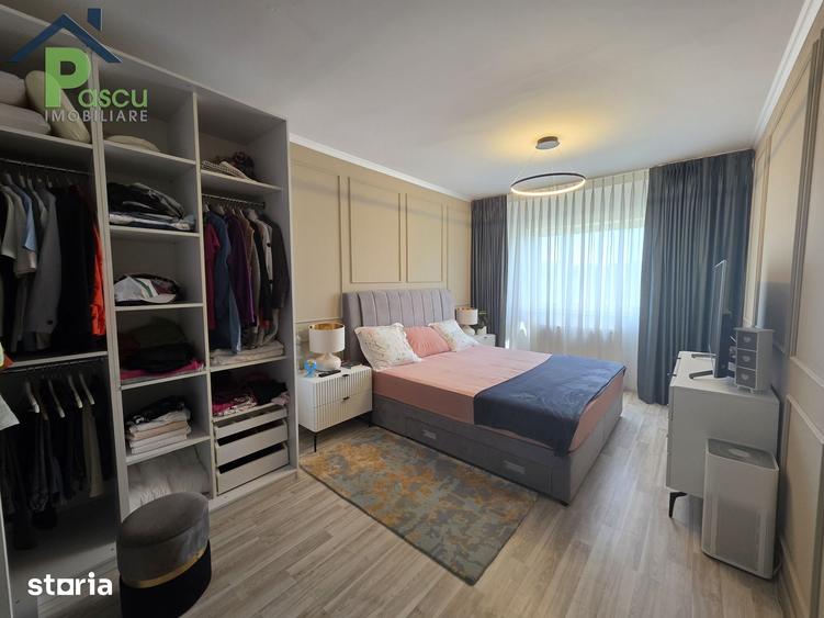 Apartament cu 3 camere decomandat în Băneasa