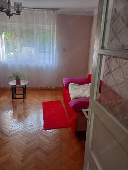 Casă cu 3 camere în Livada