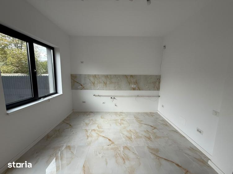 Casă cu 4 camere cu Teren 150 Mp în Ghencea