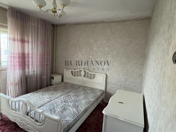 Apartament cu 4 camere în Gorjului