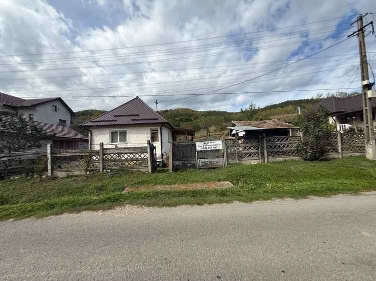 Casă cu 2 camere în Central