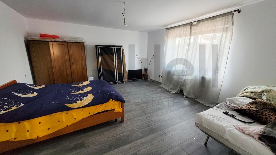 Casă individuală cu 5 camere cu Canalizare în Becicherecu Mic