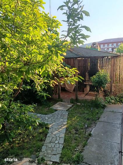 Casă cu 6 camere cu Teren 750 Mp în Nord