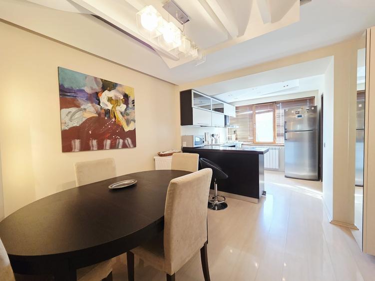 Apartament cu 4 camere decomandat în Mazepa 1