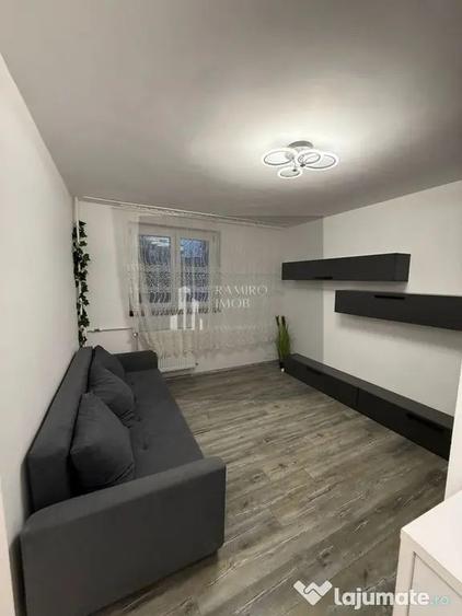 Apartament cu 2 camere semidecomandat, mobilat în Sălaj