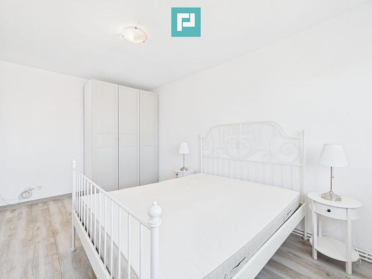 Apartament cu 3 camere, mobilat în Central