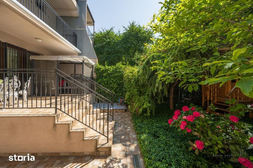 Casă cu 7 camere cu Teren 220 Mp în Unirii