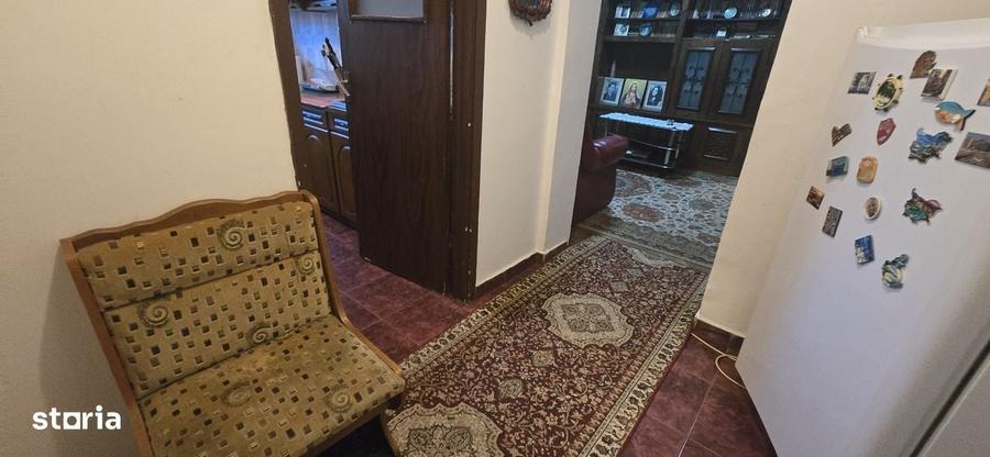 Apartament cu 2 camere în Micro 9