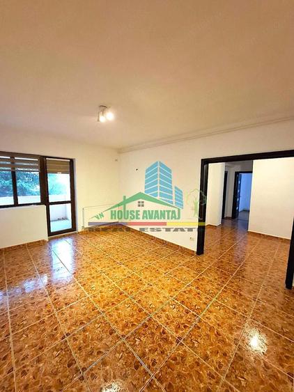 Apartament cu 3 camere decomandat în Ultracentral