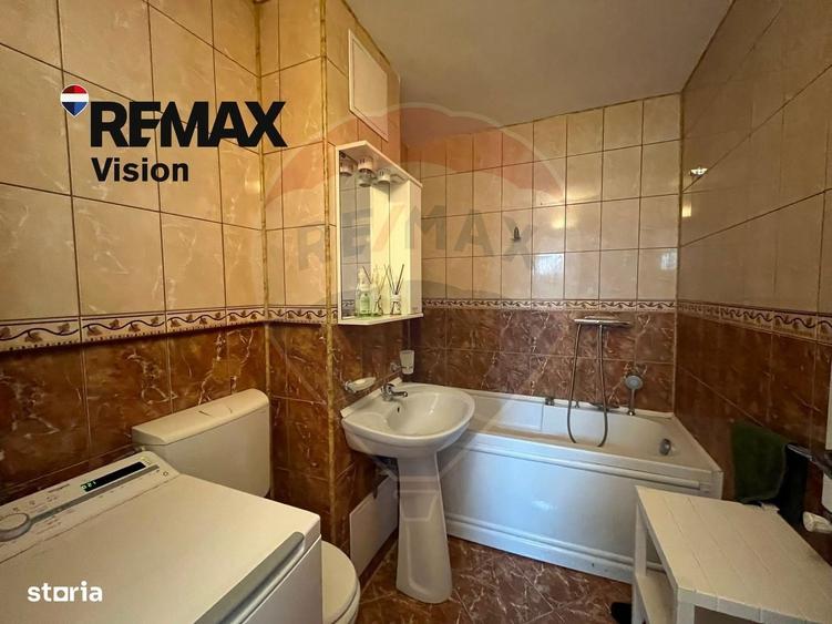 Apartament cu 2 camere decomandat în Calea București