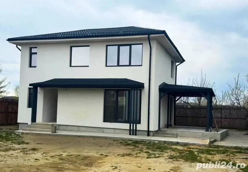 Casă cu 5 camere în Bascov