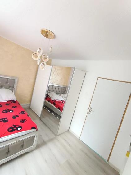 Apartament cu 2 camere semidecomandat în Trivale