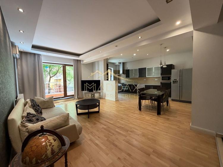 Apartament cu 3 camere decomandat, mobilat în Herăstrău