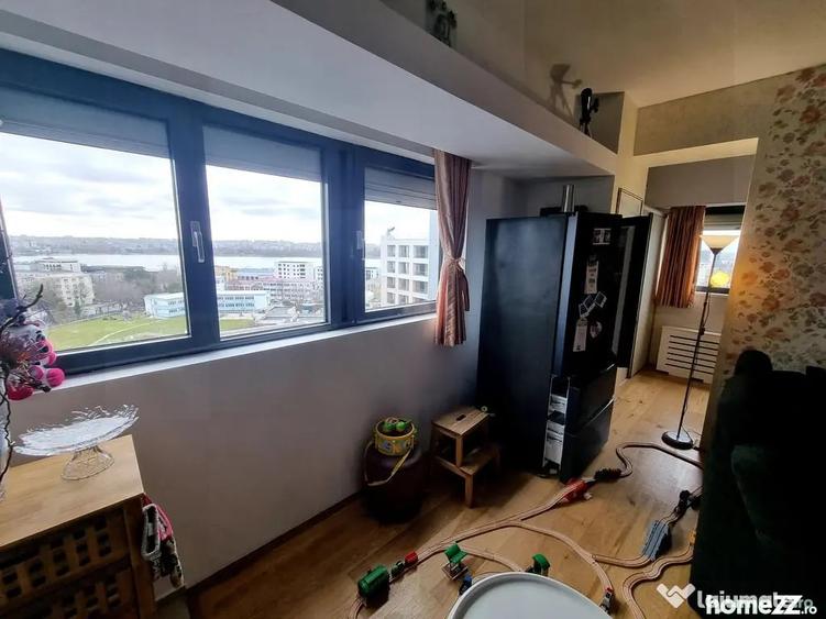 Apartament cu 3 camere decomandat în Faleza Nord