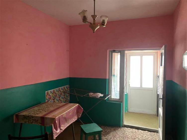 Casă cu 5 camere cu Teren 931 Mp în Movileni