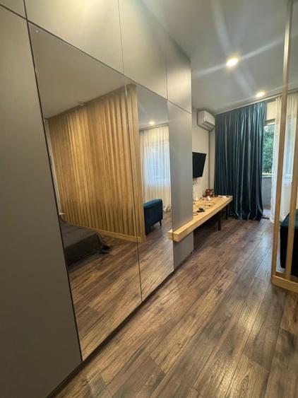 Garsonieră decomandată, mobilată în Tineretului